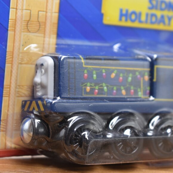 Sidney's Holiday Special Thomas & Friends Wooden Railway Engine Train Sealed New - Picture 8 of 12